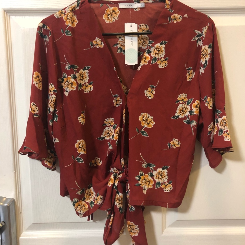 Gorgeous Lush Wrap Top